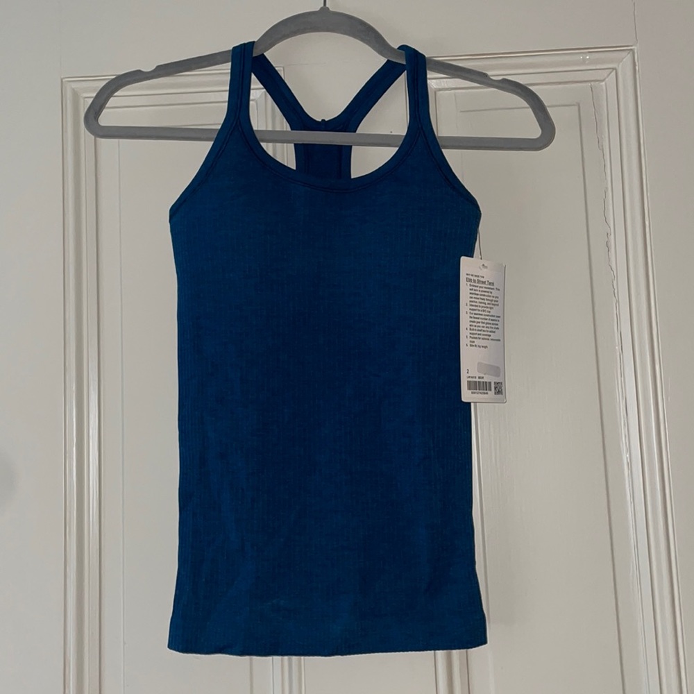 Lululemon ebb to street tank